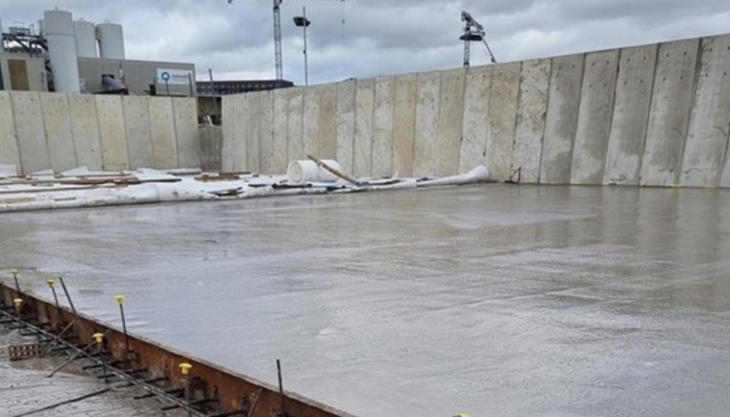 The hardstanding slab containing Earth Friendly Concrete (EFC), which can reduce embodied carbon by up to 87% EFC