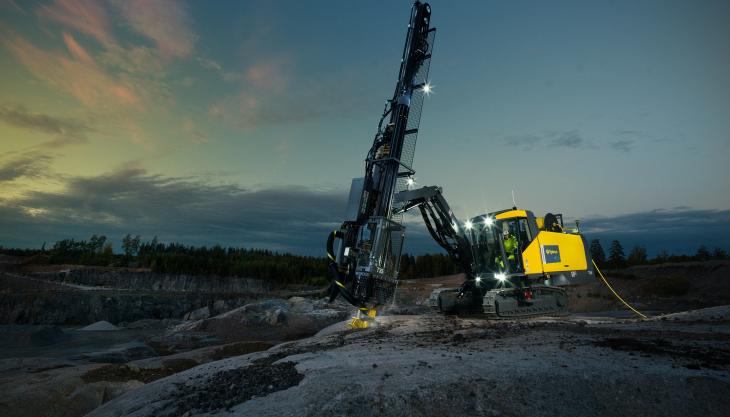 Epiroc's battery-electric SmartROC T35 E drill rig Epiroc SmartROC T35 E drill rig