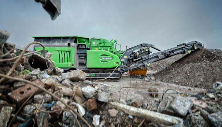 Cobra 230 impact crusher Cobra 230 impact crusher