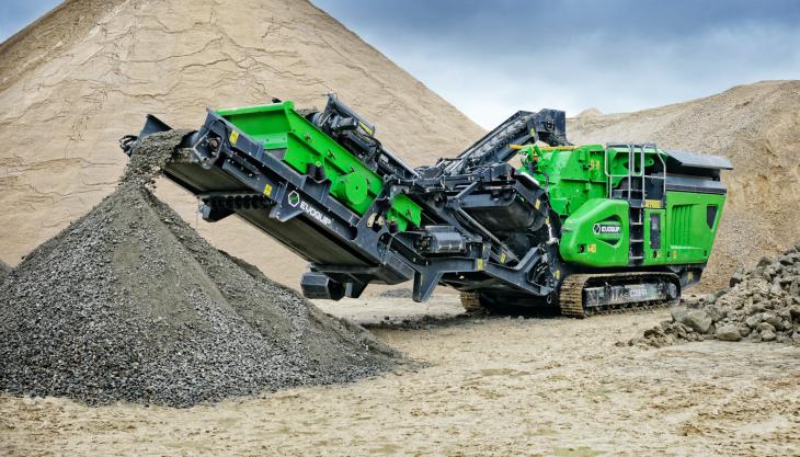 EvoQuip Cobra 230R mobile crusher