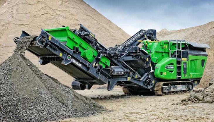 EvoQuip will be highlighting the benefits of their compact and versatile Cobra 230R impact crusher at Conexpo EvoQuip Cobra 230R