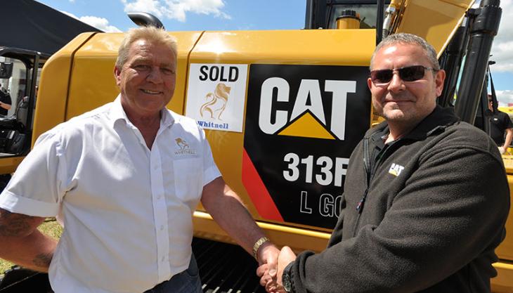 Finning sell excavators to Whitnell Plant