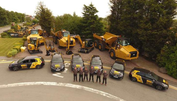 Finning mobile parts team