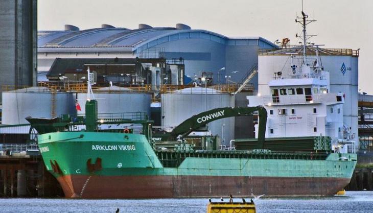 FM Conway's Imperial Wharf bitumen terminal FM Conway's Imperial Wharf bitumen terminal