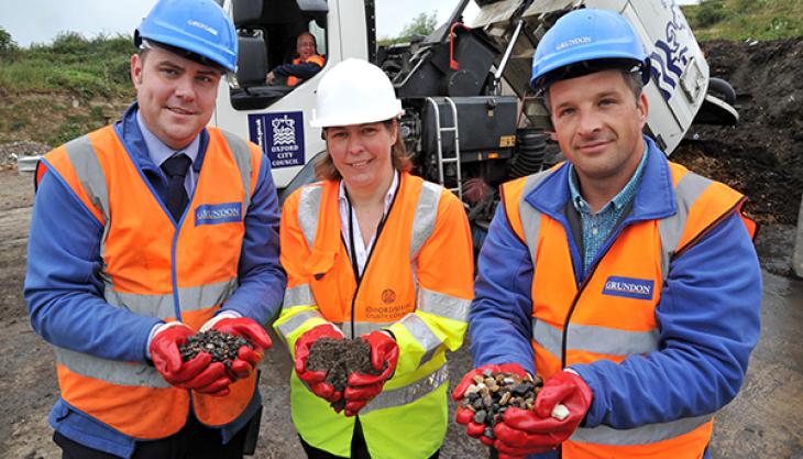 Grundon open recycling facility for Oxfordshire County Council New recycling facility for Oxfordshire