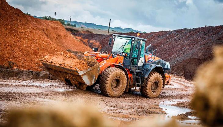 Leca's Hitachi ZW220-6 wheel loader Hitachi ZW220-6 wheel loader
