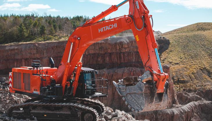 The new Hitachi ZX890LCR-6 at Shaw Beck Quarry in Cumbria Hitachi ZX890LCR-6 excavator