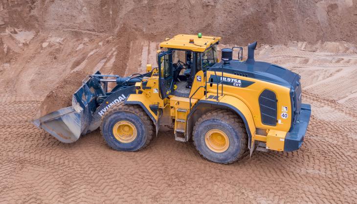 DA Harrison's new Hyundai HL975A CVT wheel loader Hyundai HL975A CVT wheel loader