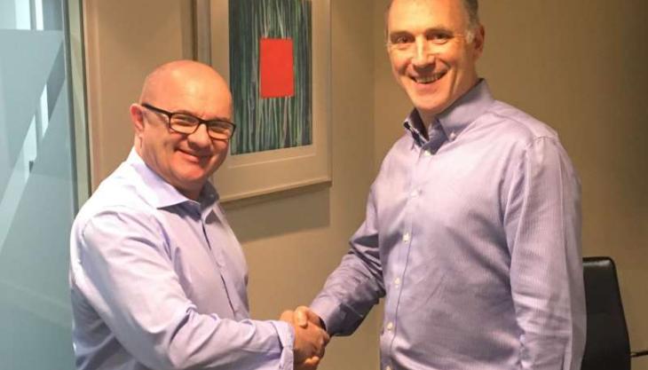 L-R: Stuart Parker, managing director of Hydraflow Hydraulics, and Nigel Banks, managing director of Rubix’s Services Division Stuart Parker and Nigel Banks