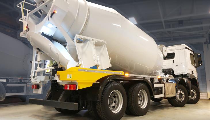 Hymix concrete mixer