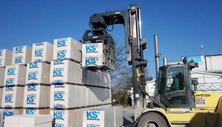 Hyster H13XM-6 fork-lift Hyster H13XM-6 fork-lift
