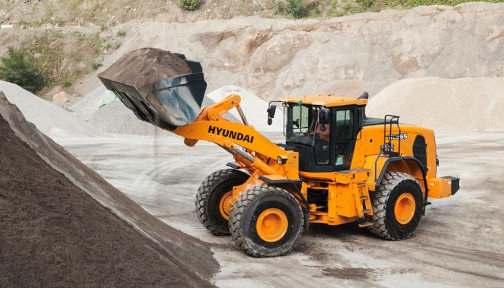 Hyundai HL965 wheel loader