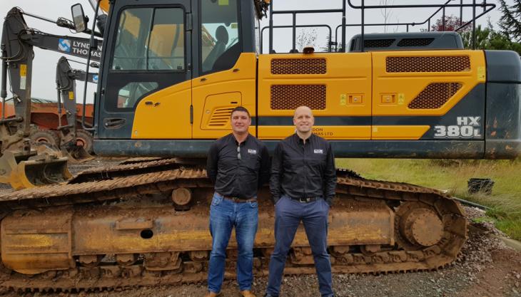Steve Corner and Brian Conn establish TBS Plant Ltd and take on the Hyundai brand Steve Corner and Brian Conn