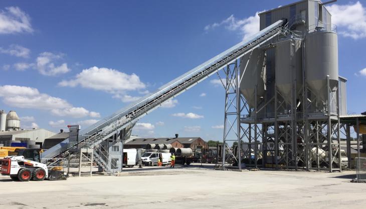 Static concrete batching plant