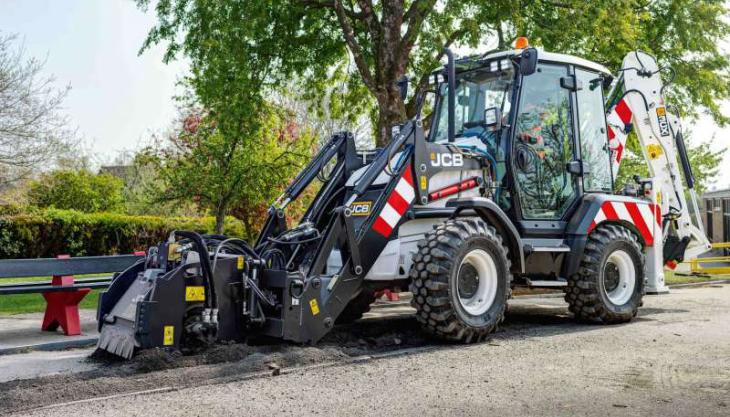 JCB 3CX Compact Highways Master backhoe loader