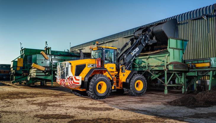 JCB Stage V Wastemaster loading shovel