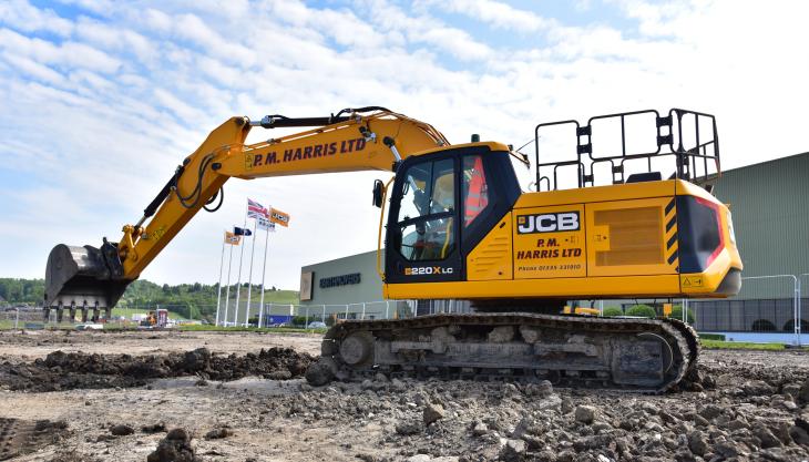 JCB 220X LC excavator