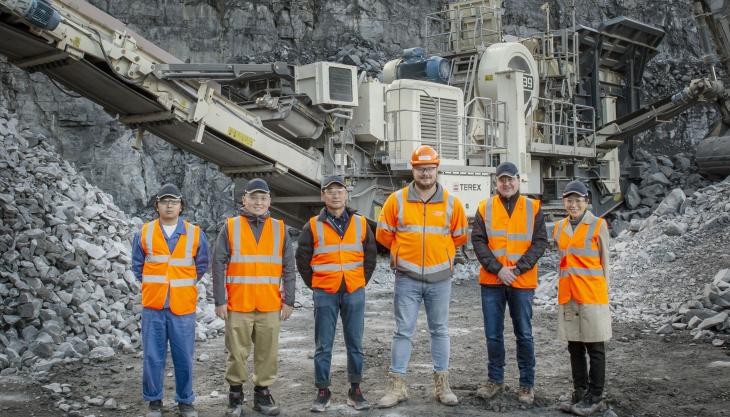 Kurimoto visiting the the Finlay LJ-130 hybrid jaw crusher in Ireland Kurimoto