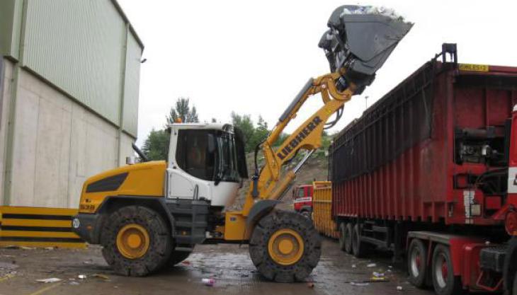 Liebherr L5382plus