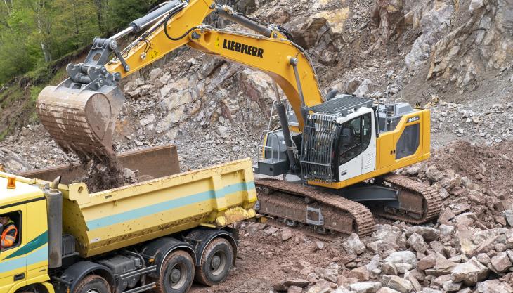 Liebherr R 945 G8 crawler excavator