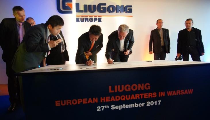 LiuGong's European regional HQ opening ceremony Opening ceremony