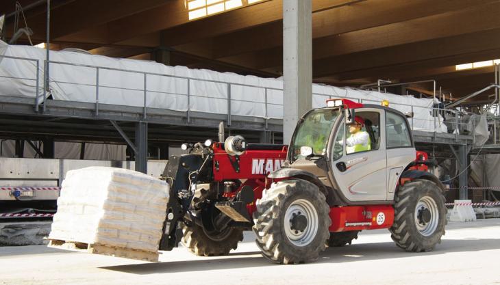 Manitou MT 1335 telehandler