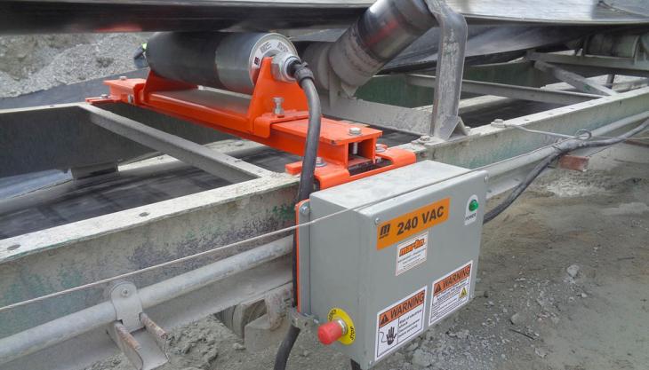 Martin Engineering's unique Roll Gen system solution for Illinois Cement Martin Engineering