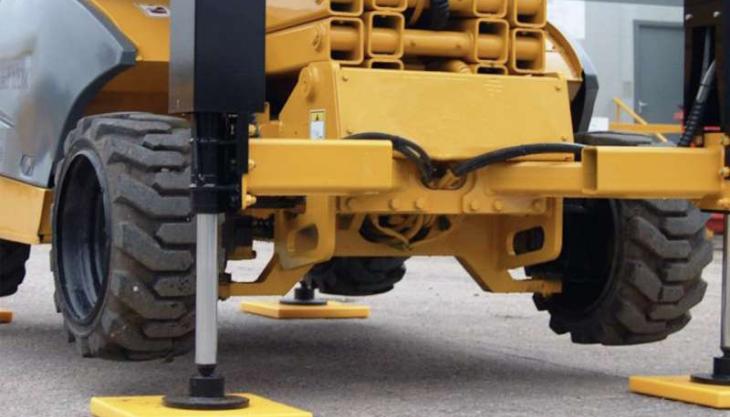 Proper and effective use of outriggers and spreader plates is crucial when using MEWPs Spreader plates