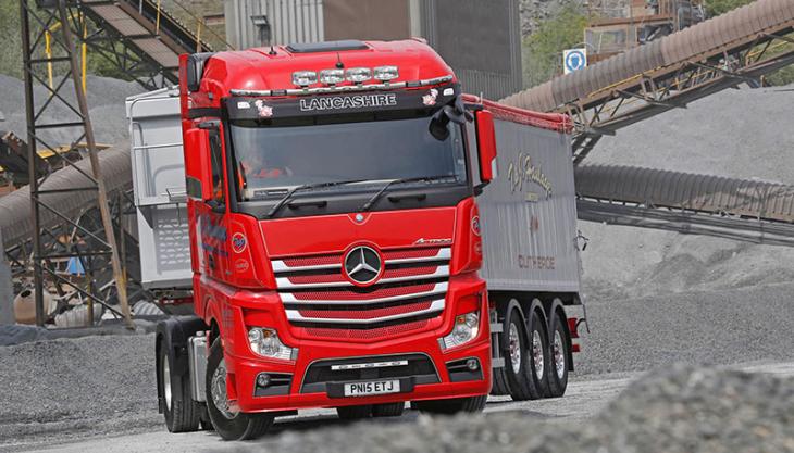Mercedes-Benz Actros 2445 tractor unit Mercedes-Benz Actros 2445 tractor unit
