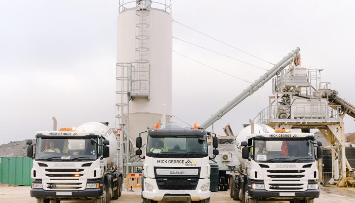 Cemfree silo at Mick George Concrete’s Cambridgeshire batching plant Cemfree silo
