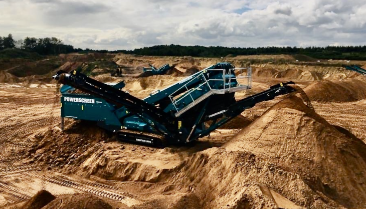 Powerscreen Chieftain 1400 screen