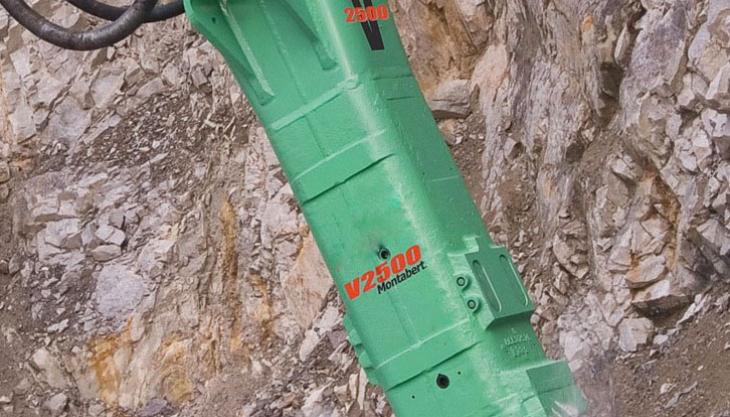 Montabert hydraulic breaker