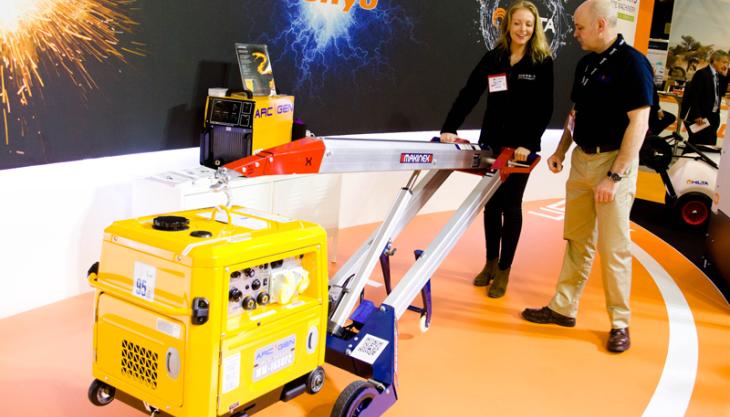 Battery-powered Makinex hand truck Makinex hand truck
