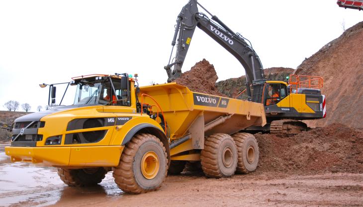 Morris & Perry's new Volvo A45G articulated hauler in action at Gurney Slade Quarry M&P Volvo A45G