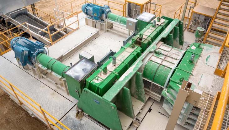 Sizer with bespoke drivetrain arrangement MMD Sizer
