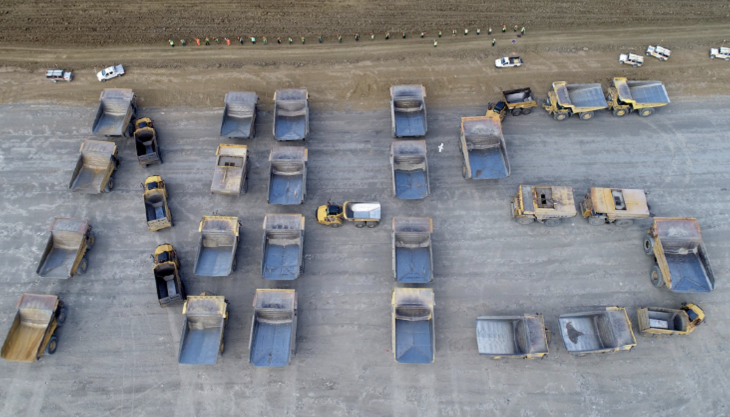 The team at Banks Mining’s Shotton surface mine pay tribute to the NHS Banks Mining