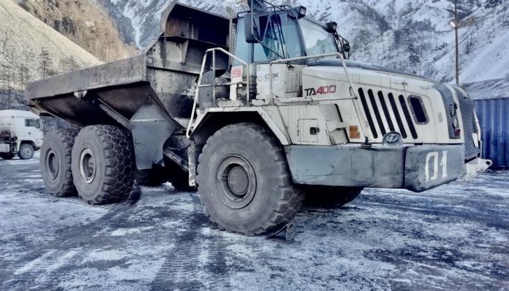 One of the four Terex Trucks TA400 ADTs at Arpatsky coal mine in Siberia Terex TA400 articulated dumptruck