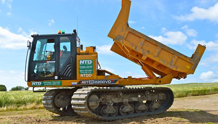 Morooka slewing tracked dumper