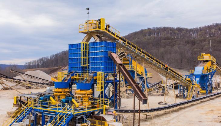 Pattison Sand's new custom-designed plant from Weir Minerals Pattison Sand
