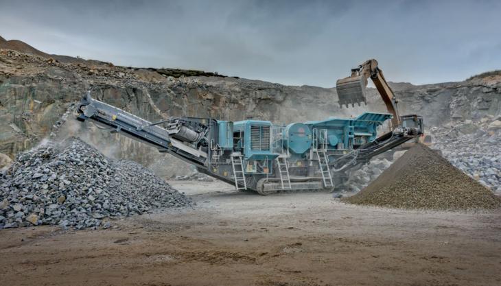 Powerscreen Premiertrak 300 jaw crusher