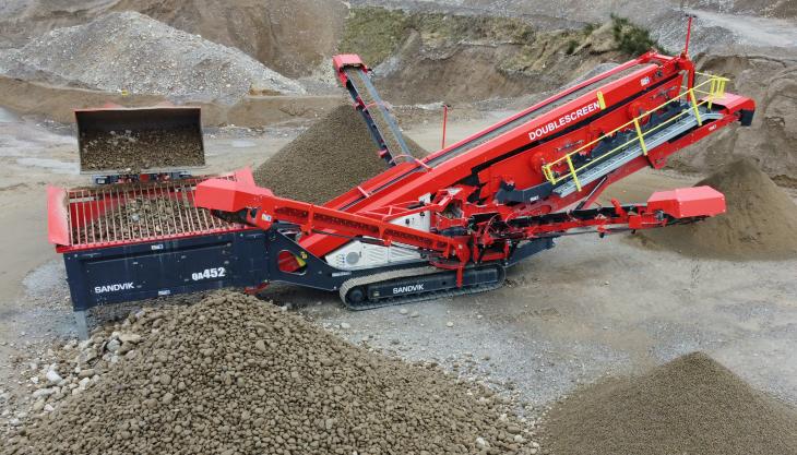 The new Sandvik QA452 triple-deck Doublescreen QA452