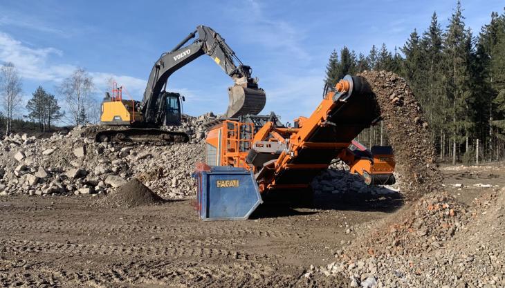 Rockster R1000S impact crusher delivers improved recycled aggregates output for Haga R.O.T. Service AB Rockster R1000S impact crusher