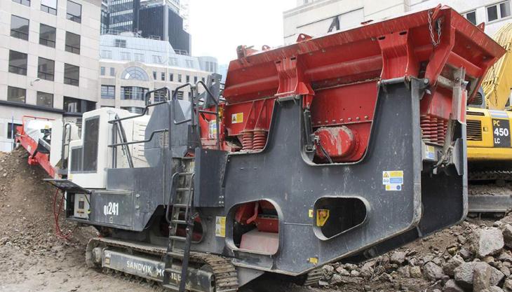 Sandvik QJ241 jaw crusher