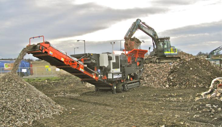 Sandvik QJ341 tracked jaw crusher