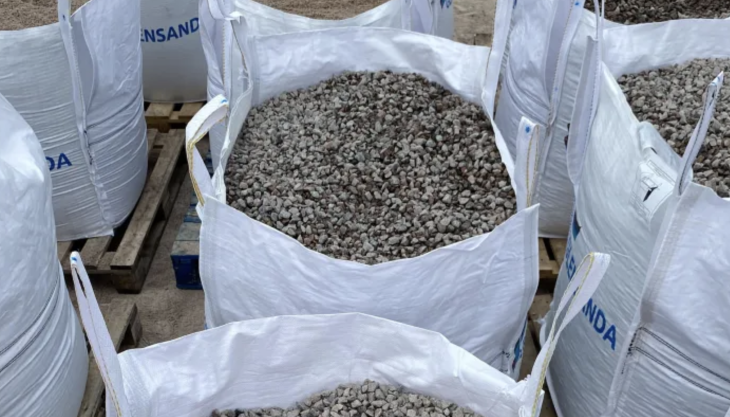 Aggregate Industries have launched a new range of bagged aggregates from Glensanda Bagged aggregates from Glensanda