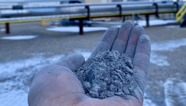 Carbon Upcycling’s proprietary solution infuses carbon into a grinding process for industrial residues to produce more reactive supplementary cementitious materials that can achieve CO2 reductions of up to 30% Carbon Upcycling