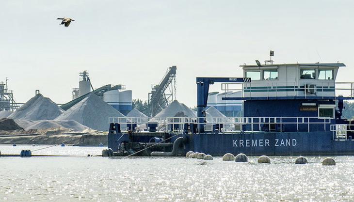 Dredging at Kremer Zand en Grind's Sellingerbeetse Quarry Dredging at Sellingerbeetse Quarry