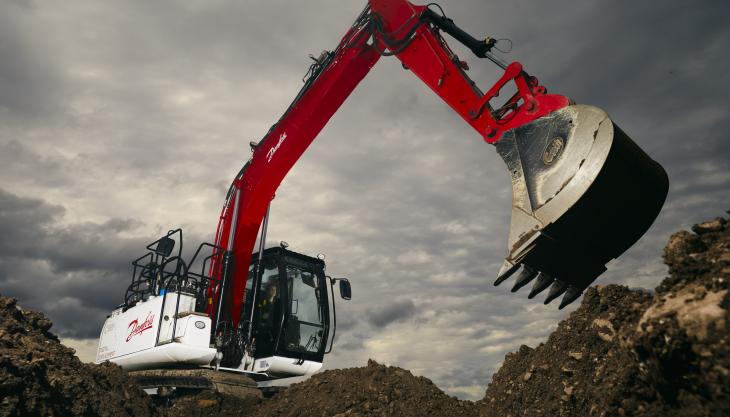 Danfoss Power Solutions have secured a grant worth £407,112 from the UK Government to accelerate the electrification of construction machinery Danfoss