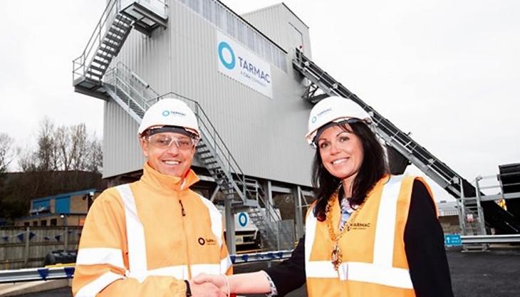 Tarmac’s John Riley with Councillor Jill Green, the Mayor of Gateshead John Riley with the Mayor of Gateshead