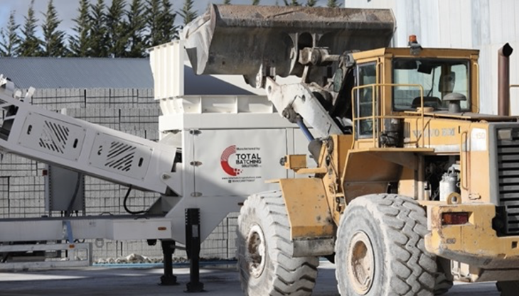 Total Batching Solutions´ new mobile loading hopper Total Batching Solutions
